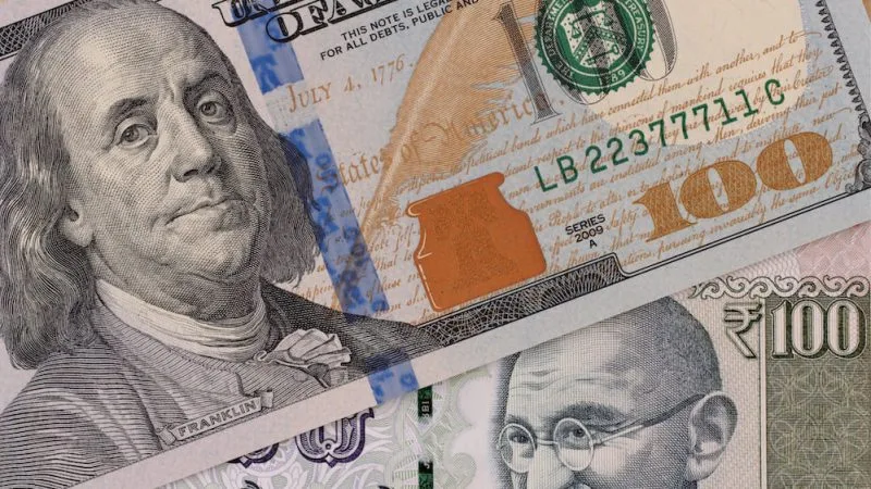 exchange rate dollar to rupee